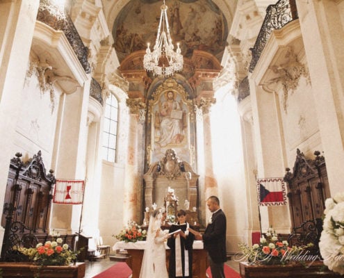 Свадьба в церкви Святого Николая